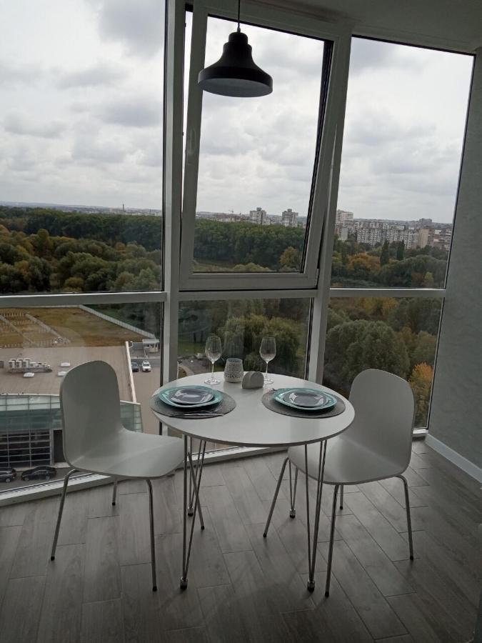 Люкс Апартаменты «Над Бугом» Khmelʼnytsʼkyy Extérieur photo